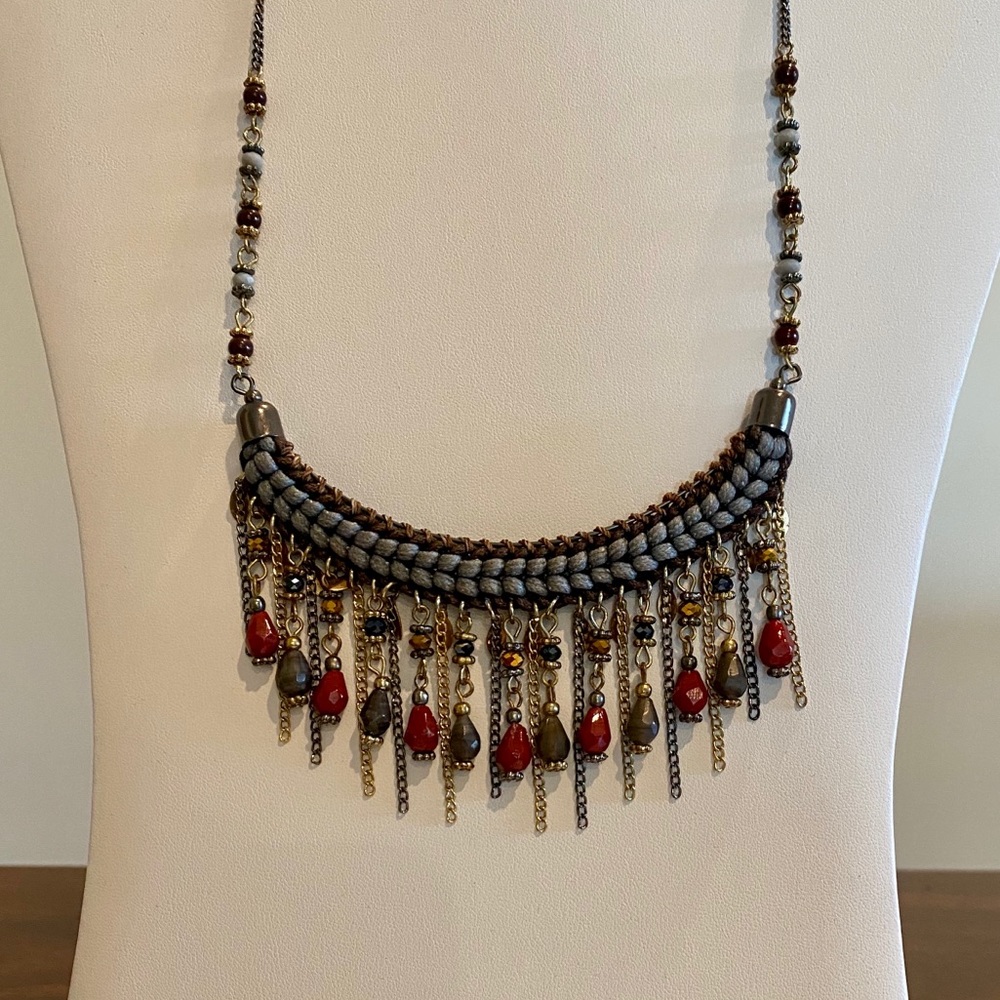 Trendy Boho Tribal Necklace - Picture 4 of 8